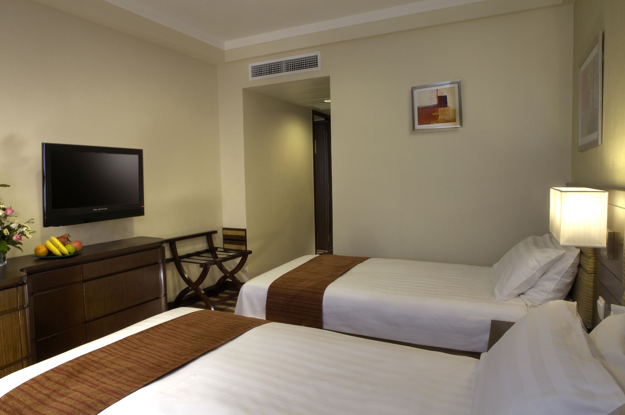 Main 01_Standard Twin